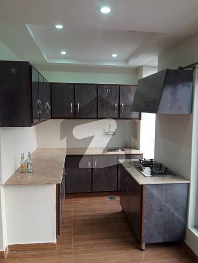 Two Bed NON-Furnished Apartment For Rent On Main Boulevard