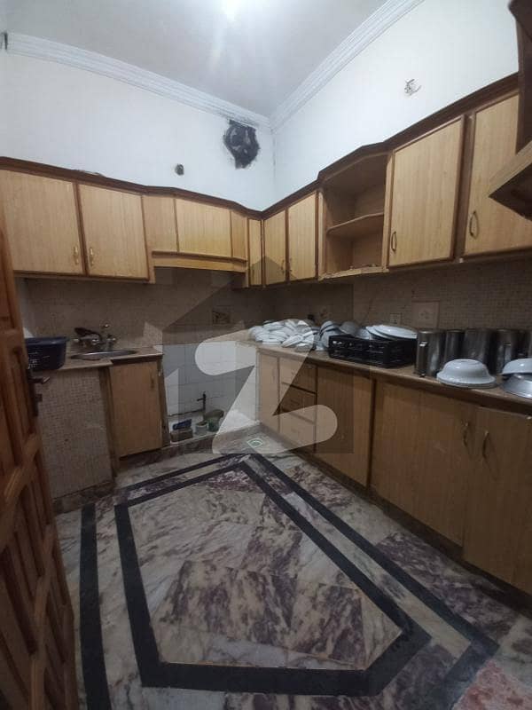 (Prime Location) 8 Marla Independent House For Rent