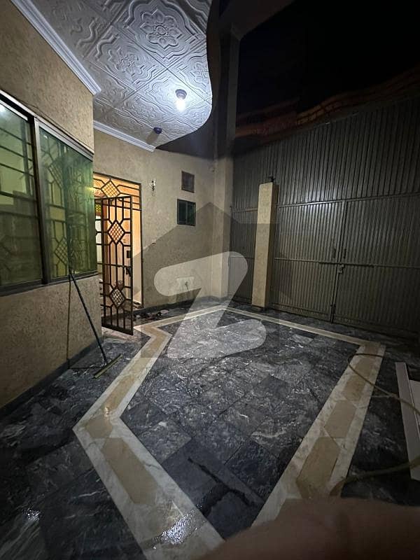 ارباب سبز علی خان ٹاؤن ورسک روڈ,پشاور میں 3 کمروں کا 5 مرلہ زیریں پورشن 26.0 ہزار میں کرایہ پر دستیاب ہے۔