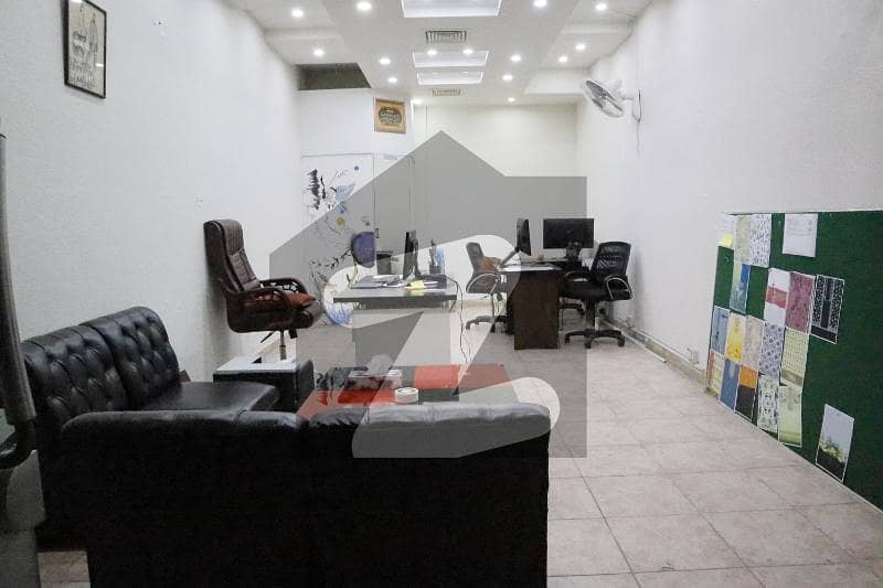 360 Square Feet Ground Floor Office For Rent At Kohinoor Plaza Best For Travel Agency Consultancy National & Multinational Companies