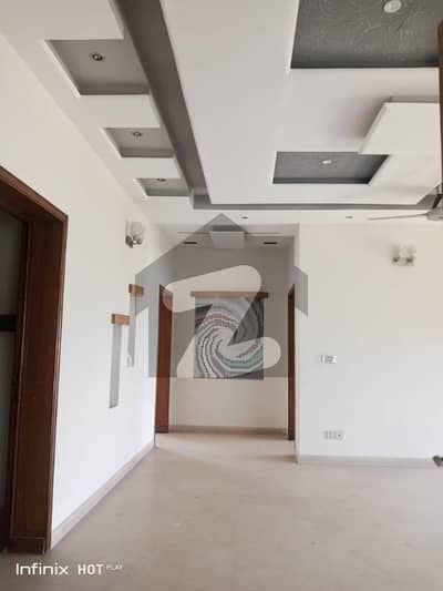 1 KANAL upper portion FOR RENT IN DHA PHASE 5