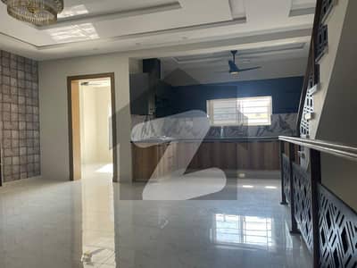 House In Bahria Town Phase 8 - Usman Block Rawalpindi