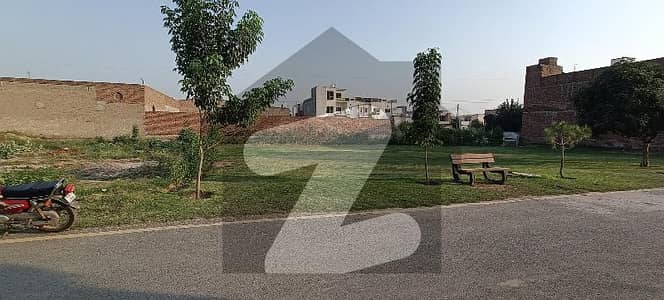 15 Marla Plot Available For Sale In Faisal Town Canal Road Fsd