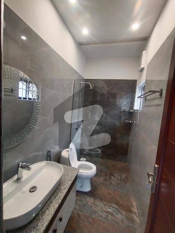 5 Marla Lower Portion Available For Rent In Bahria Town Sector D AA Block Lahore.