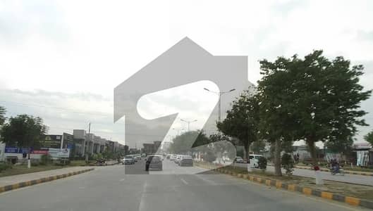 30*60 Good Location Solid Plot For Sale In FMC