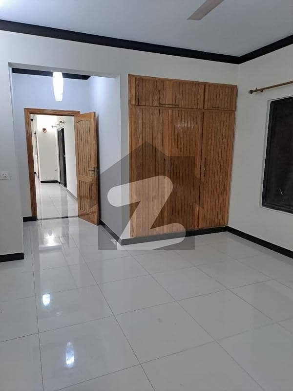 A Ground +Basement Bernd New Near To MPCHS Markaz A Ground +Basement Bernd New Near To MPCHS Markaz