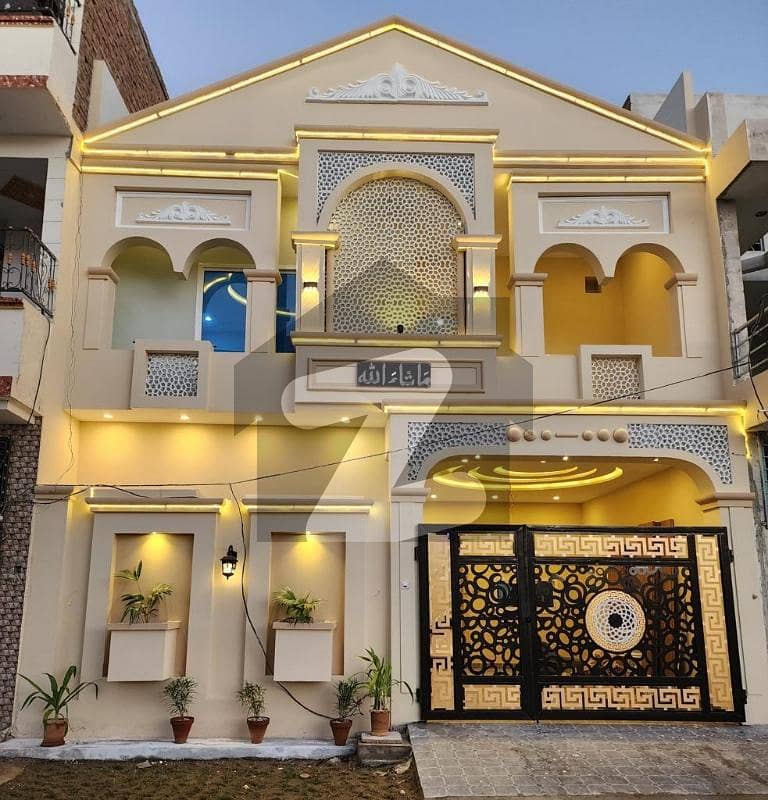 الرحیم اینڈ پیراڈائز سٹی جہانگی والا روڈ,بہاولپور میں 4 کمروں کا 5 مرلہ مکان 1.45 کروڑ میں برائے فروخت۔
