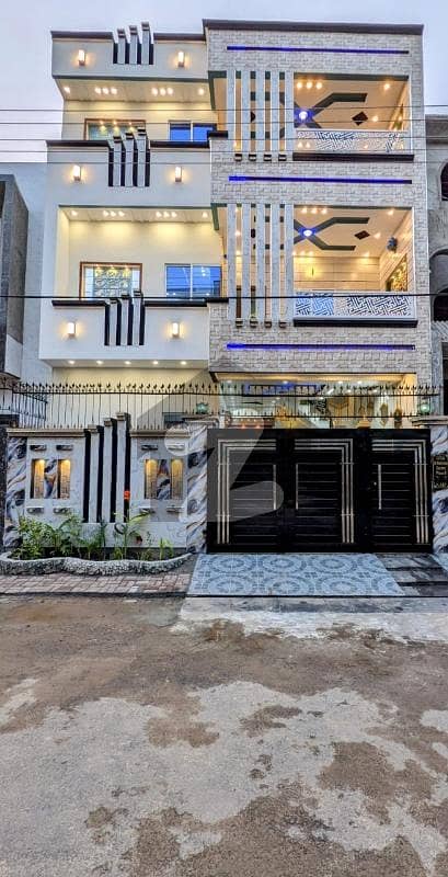 الرحمان گارڈن فیز 2 الرحمان گارڈن,لاہور میں 6 کمروں کا 5 مرلہ مکان 1.65 کروڑ میں برائے فروخت۔