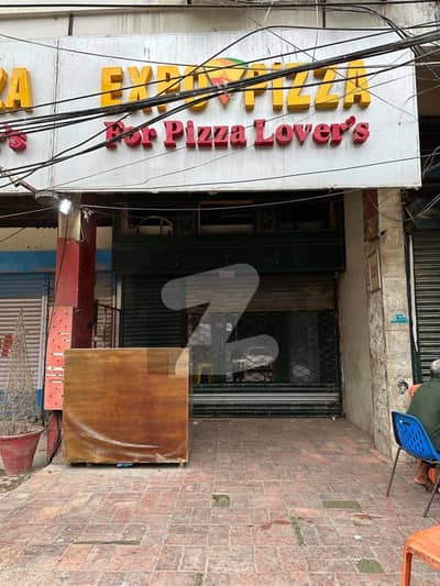 بہادر آباد گلشنِ اقبال ٹاؤن,کراچی میں 2 مرلہ دکان 3.4 کروڑ میں برائے فروخت۔
