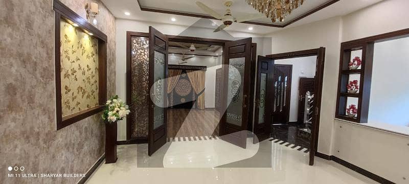 8 MARLA LDA APPROVED HOT LOCATION HOUSE FOR SALE IN PHASE-2 C BLOCK BAHRIA ORCHARD LAHORE.
