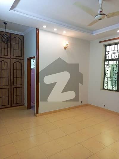 11 Marla House Available For Sale In Johar Town