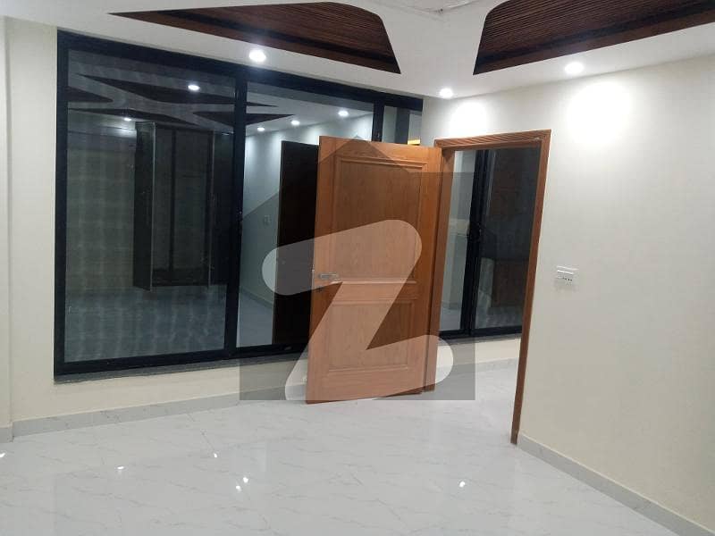 One Bed Brand new luxury non Furnished Apartment For Rent