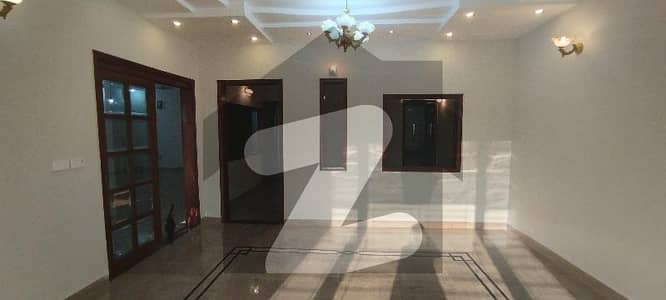 Like Brand New Ground Portion For Rent In Dha Karachi