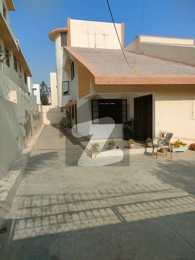 Chance Deal 500 Yards Old Bungalow Less Then Plot Price