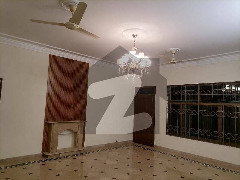 1 Kanal House In G-16 For rent At Good Location 1 Kanal House In G-16 For rent At Good Location