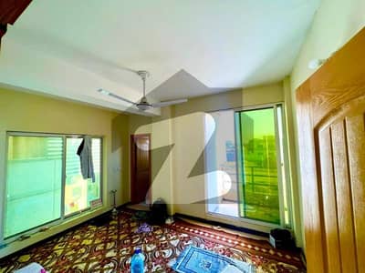 400 SQ FT 2 BEDROOM FLAT FOR SALE F-17 ISLAMABAD ALL FACILITY AVAILABLE