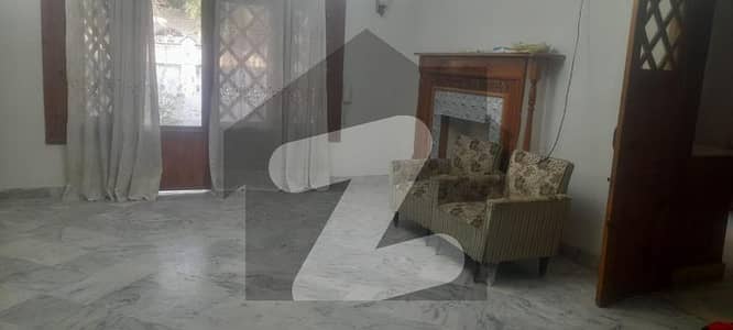 Double Storey House For Sale In Habibullah Colony