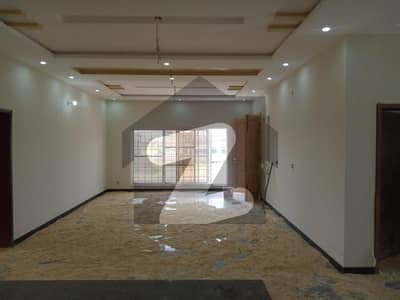 1 Kanal House For Rent in Chinar Bagh Raiwind Road Lahore 
Khyber
 Block Gas Available
