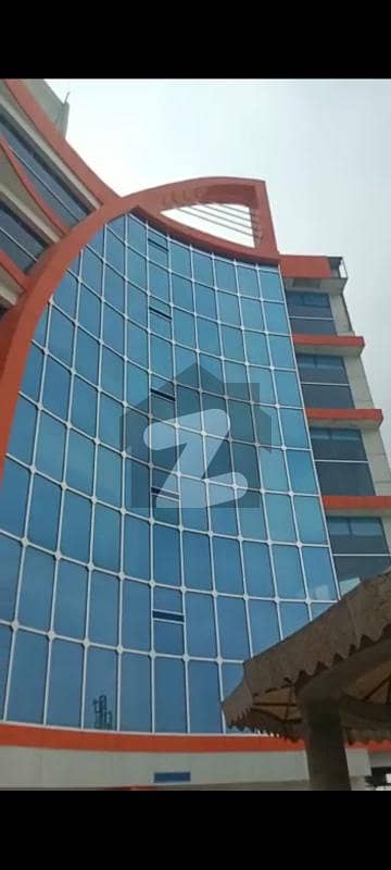 مین کینال بینک روڈ لاہور میں 12 کنال عمارت 70.0 ارب میں برائے فروخت۔