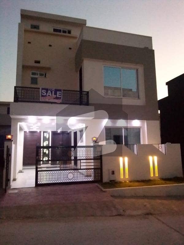 House In Bahria Town Phase 8 - Ali Block Rawalpindi