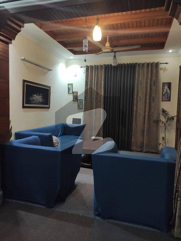 G-11 Islamabad Beautiful Location House 4 Bed 2 Kitchen For Sale