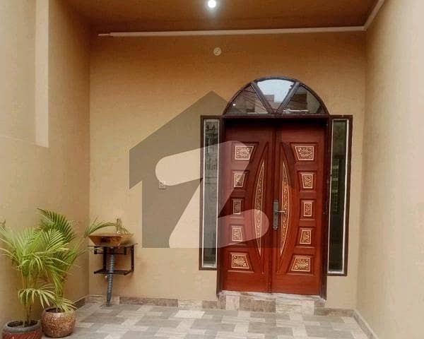 Prime Location House Of 5 Marla Is Available In Contemporary Neighborhood Of Daroghewala