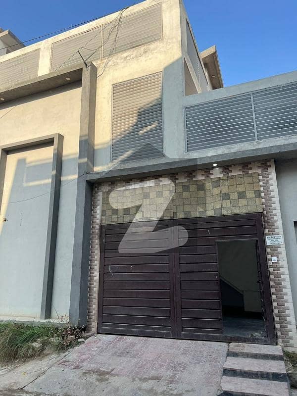 ارباب سبز علی خان ٹاؤن ایگزیکٹو لاجز ارباب سبز علی خان ٹاؤن,ورسک روڈ,پشاور میں 7 کمروں کا 7 مرلہ مکان 80.0 ہزار میں کرایہ پر دستیاب ہے۔