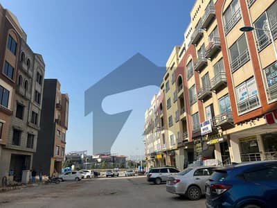 2 Bedroom Flat Bahria Town Phase 8 Available On Main Location