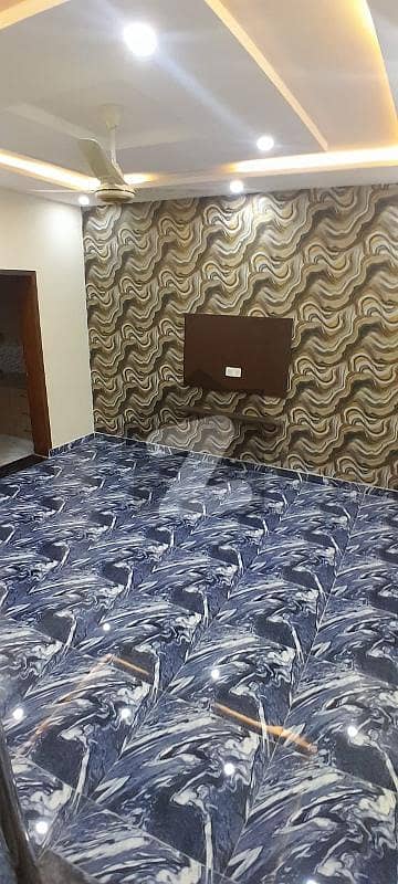 ہجویری ہاؤسنگ سکیم لاہور میں 3 کمروں کا 4 مرلہ مکان 1.3 کروڑ میں برائے فروخت۔