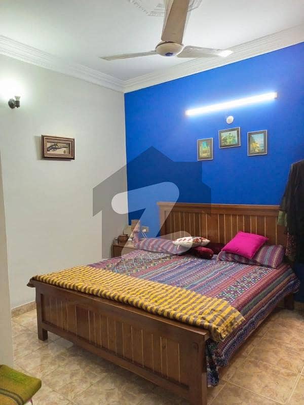 نارتھ ناظم آباد ۔ بلاک آئی نارتھ ناظم آباد,کراچی میں 5 کمروں کا 8 مرلہ مکان 4.85 کروڑ میں برائے فروخت۔