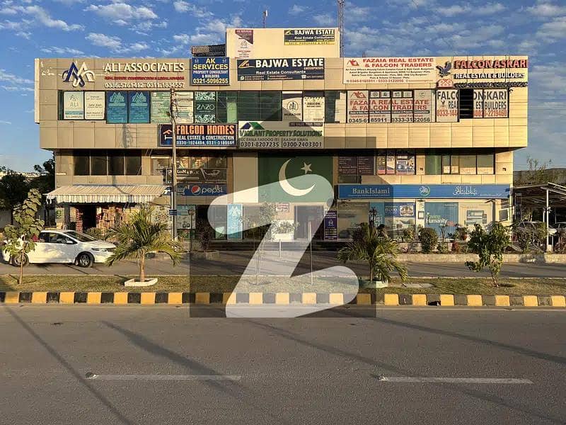 فالکن کمپلیکس نیوملیر ملیر,کراچی میں 5 کمروں کا 6 مرلہ دفتر 2.0 لاکھ میں کرایہ پر دستیاب ہے۔