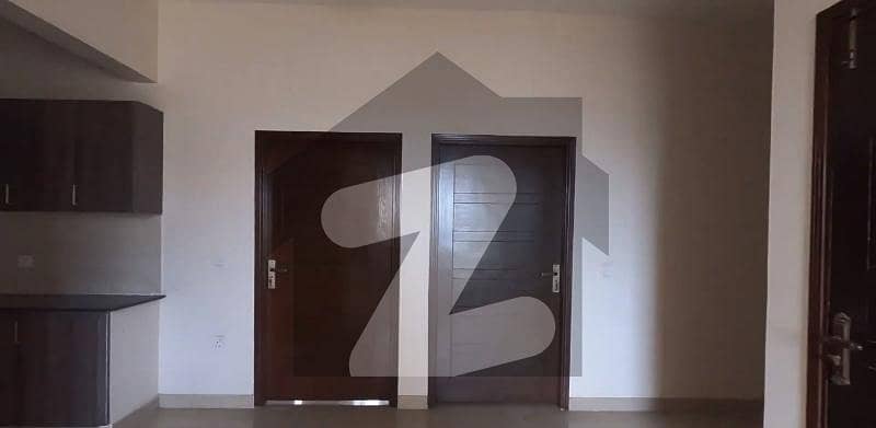 ڈی ایچ اے فیز 7 ایکسٹینشن ڈی ایچ اے ڈیفینس,کراچی میں 2 کمروں کا 4 مرلہ فلیٹ 60.0 ہزار میں کرایہ پر دستیاب ہے۔