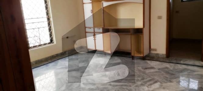 10 Marla Lower Portion For Rent In DHA Phase 1