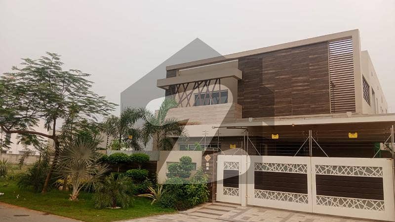 1 KANAL UPPER PORTION LOWER LOCK AVAILABLE FOR RENT IN STATELIFE HOUSING SOCIETY