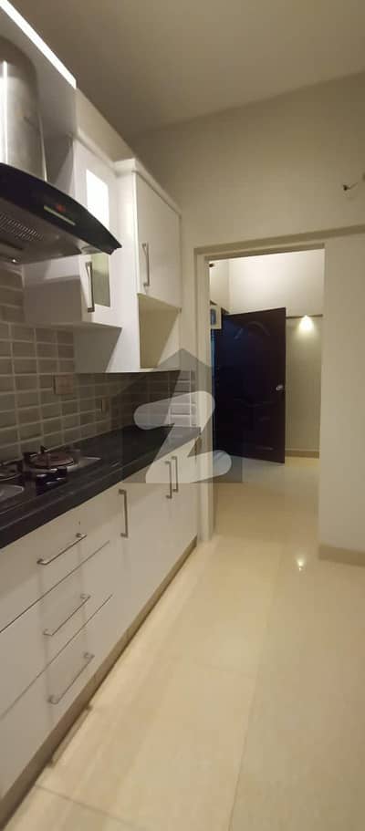 1st Floor Beautiful Flat For Sale In Bukhari Commercial