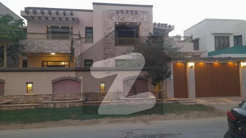 ڈی ایچ اے فیز 6 ڈی ایچ اے ڈیفینس,کراچی میں 6 کمروں کا 1 کنال مکان 14.65 کروڑ میں برائے فروخت۔