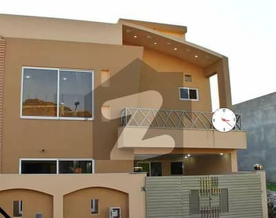 بحریہ ٹاؤن فیز 8 بحریہ ٹاؤن راولپنڈی,راولپنڈی میں 5 کمروں کا 7 مرلہ مکان 77.0 ہزار میں کرایہ پر دستیاب ہے۔