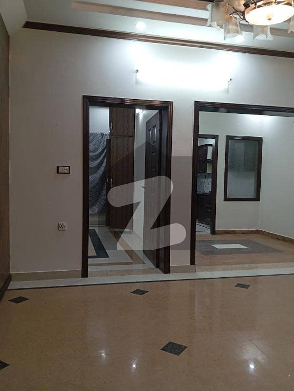 Lower Portion For Rent In Johar Town Block R-3