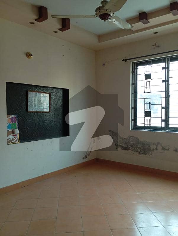 Upper Portion Available For Rent In Johar Town Block Q