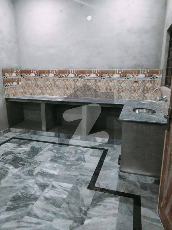 چنار باغ ۔ جھلم بلاک چنار باغ,لاہور میں 2 کمروں کا 5 مرلہ مکان 81.9 لاکھ میں برائے فروخت۔