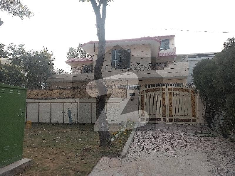 Renovated Corner On Main Double Road Front Back Open House For Sale G