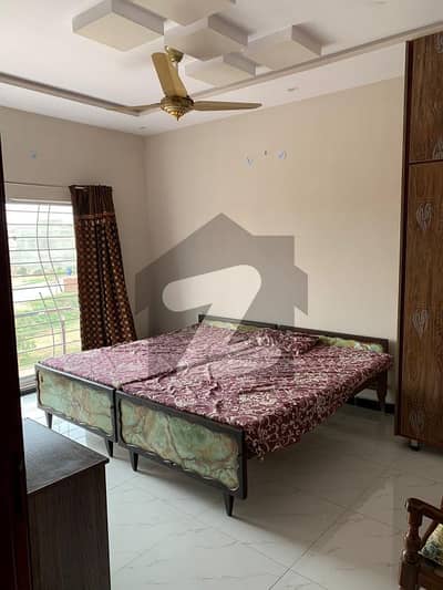 A Room In 10 Marla House On Upper Portion Available For Rent In Bahria Town Lahore