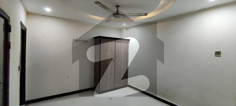 سوان گارڈن ۔ بلاک ڈی سوان گارڈن,اسلام آباد میں 2 کمروں کا 3 مرلہ فلیٹ 18.0 ہزار میں کرایہ پر دستیاب ہے۔