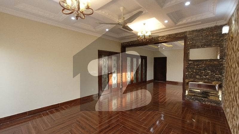 Reasonably-Priced 1 Kanal House In DHA Phase 8, Lahore Is Available As Of Now