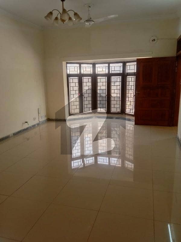633 SQ Yards Upper Portion For Rent In F-10/2 By ASCO Properties Islamabad.