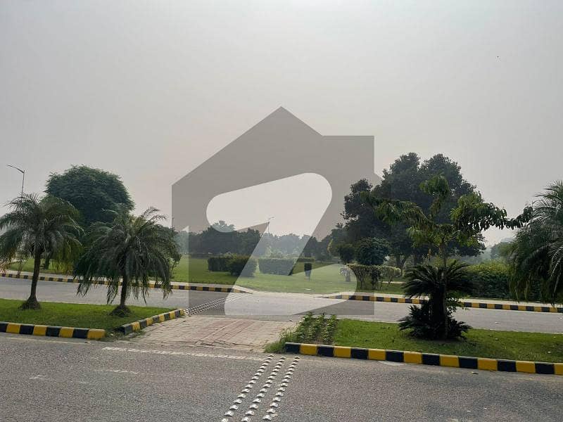بینکرس ایوینیو کوآپریٹو ہاؤسنگ سوسائٹی لاہور میں 5 مرلہ رہائشی پلاٹ 65.0 لاکھ میں برائے فروخت۔