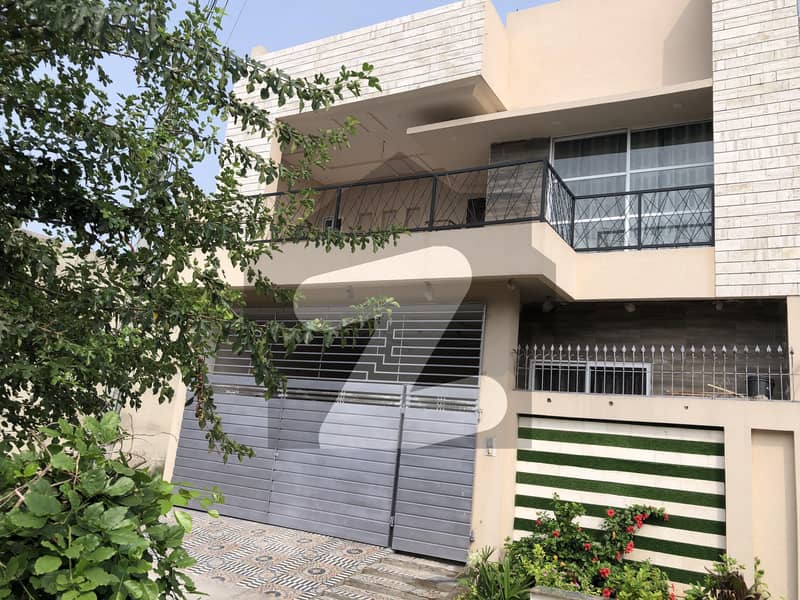 6 Marla House For Sale In Usman Block Wood Burry 2