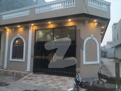 حمزہ ٹاؤن فیز 2 - سیکٹر ایف حمزہ ٹاؤن فیز 2,حمزہ ٹاؤن,لاہور میں 2 کمروں کا 5 مرلہ مکان 88.0 لاکھ میں برائے فروخت۔