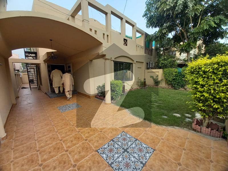 10 Marla Slightly Use Modern Design Beautiful Bungalow For Sale In Eden Avenue New Airport Road Lahore Cant