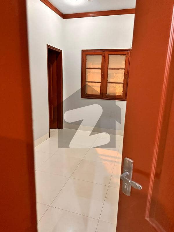ڈی ایچ اے فیز 7 ایکسٹینشن ڈی ایچ اے ڈیفینس,کراچی میں 4 کمروں کا 4 مرلہ مکان 3.75 کروڑ میں برائے فروخت۔